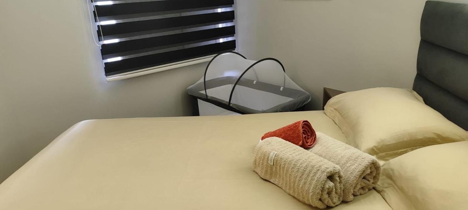 Flat 3 Pessoas Com Garagem, Piscina, Academia E Lavanderia